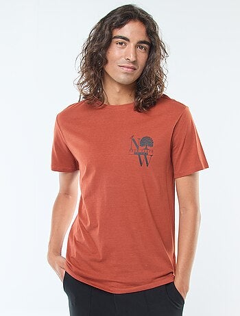 Camiseta de manga corta estampada con cuello redondo