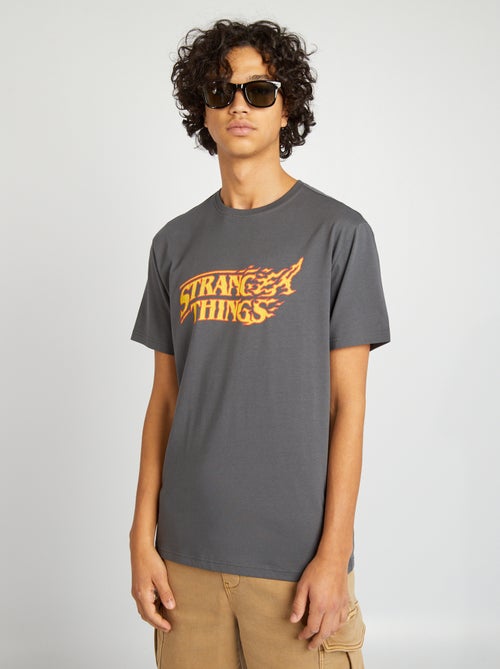 Camiseta de manga corta 'Strager Things' - Kiabi