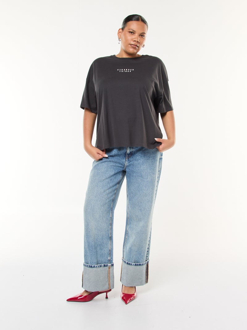 Camiseta de manga corta 'Stranger Things' con estampado delantero y trasero Negro - Kiabi