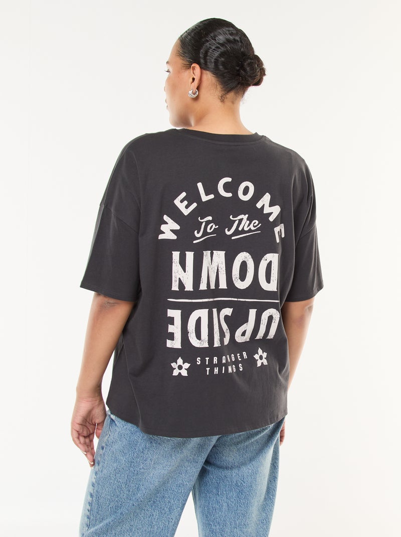 Camiseta de manga corta 'Stranger Things' con estampado delantero y trasero Negro - Kiabi