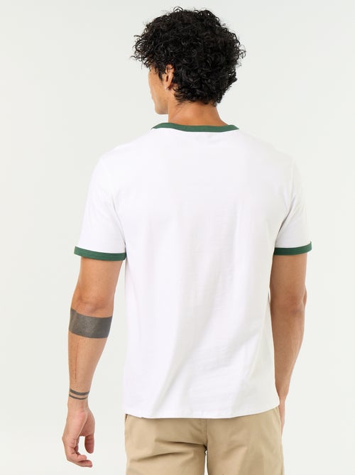 Camiseta de manga corta y bordes a contraste - Kiabi Camiseta de manga corta y bordes a contraste - Kiabi