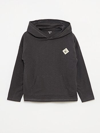 Camiseta de manga larga con capucha