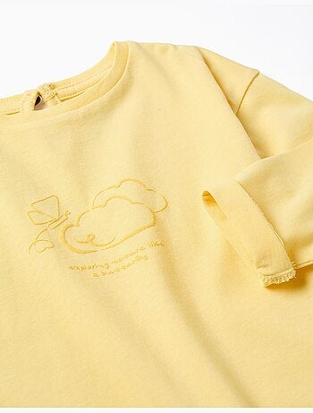 Camiseta de manga larga con estampado en relieve