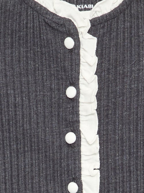 Camiseta de manga larga con volantes y botones a contraste - Kiabi