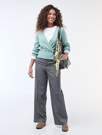 Camiseta de manga larga y cuello redondo