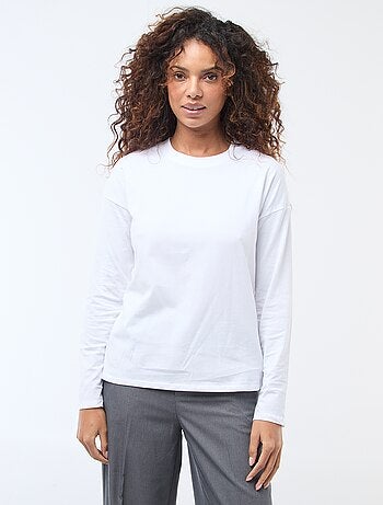 Camiseta de manga larga y cuello redondo