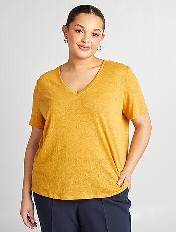 Camiseta de mezcla de lino con cuello de pico
