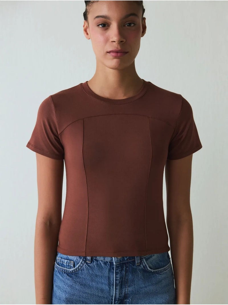 Camiseta de mujer cuello redondo slim fit de modal penti Marrón - Kiabi