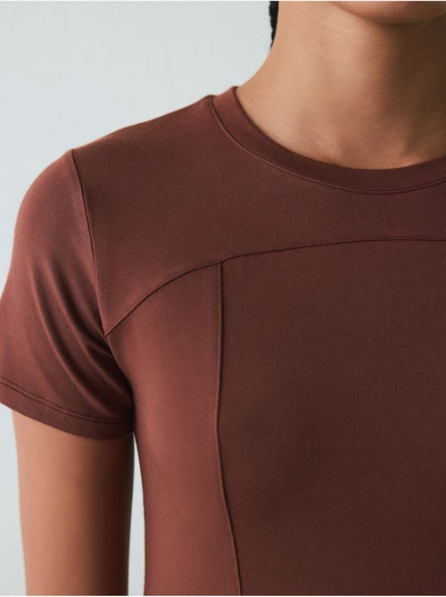Camiseta de mujer cuello redondo slim fit de modal penti - Kiabi