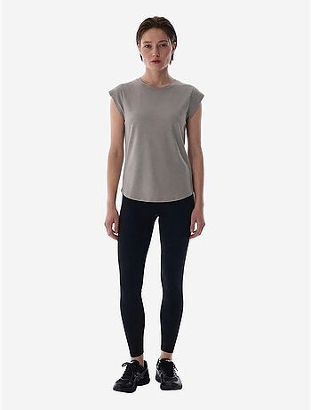 Camiseta de mujer curvy penti