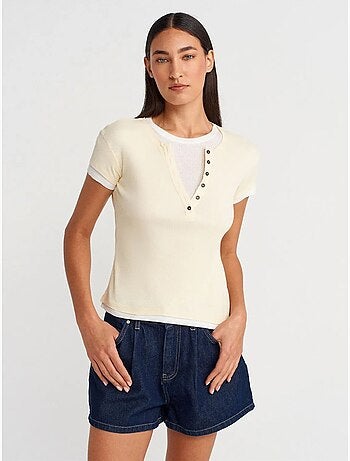 Camiseta de mujer de algodón con cuello en v y botones dilvin