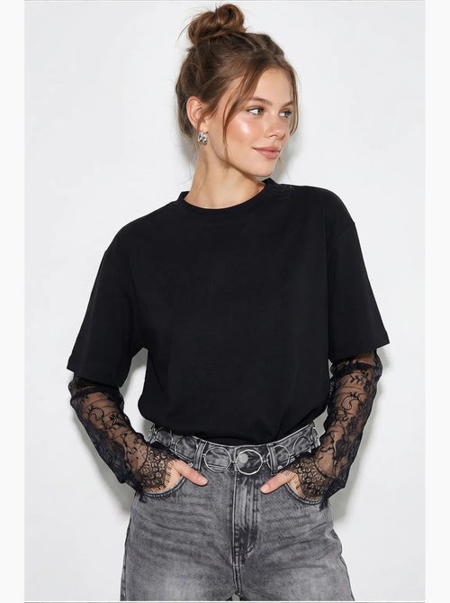 Camiseta de mujer de algodón y poliéster lucci - Kiabi Camiseta de mujer de algodón y poliéster lucci - Kiabi