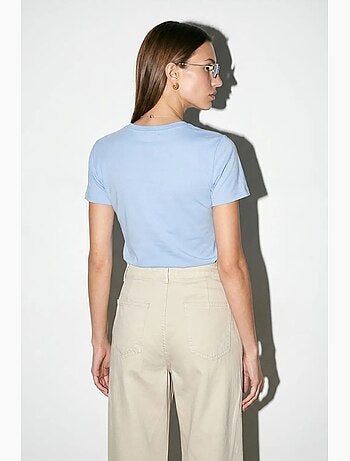 Camiseta de mujer lisa con cuello redondo dilvin