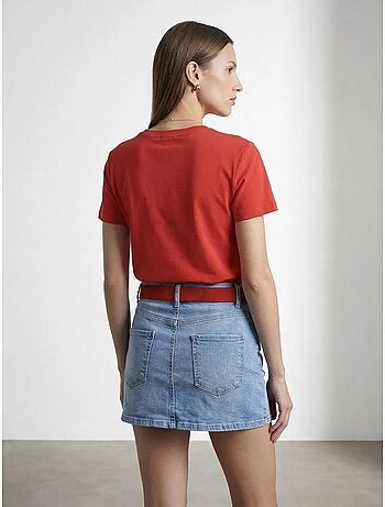 Camiseta de mujer lisa con cuello redondo dilvin