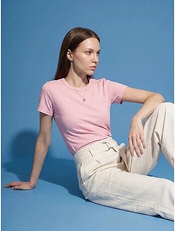 Camiseta de mujer lisa con cuello redondo dilvin