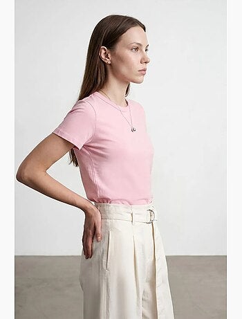 Camiseta de mujer lisa con cuello redondo dilvin