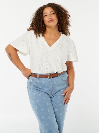 Camiseta de punto calado con manga corta tipo murciélago