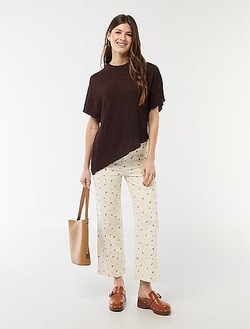 Camiseta de punto con bajo asimétrico