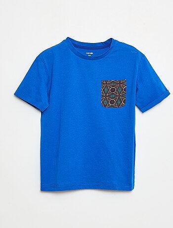 Camiseta de punto con bolsillo en el pecho con estampado