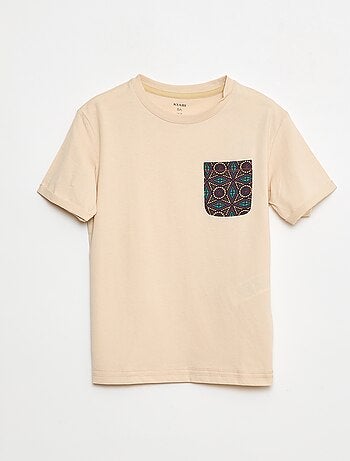 Camiseta de punto con bolsillo en el pecho con estampado