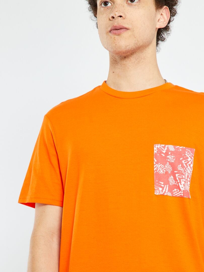 Camiseta de punto con bolsillo estampado NARANJA - Kiabi