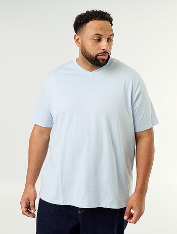 Camiseta con cuello de pico