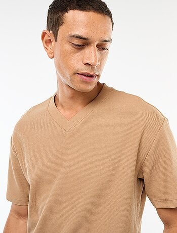 Camiseta de punto con cuello de pico