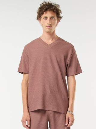 Camiseta de punto con cuello de pico