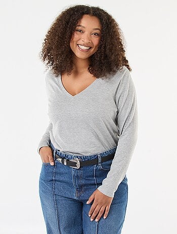 Camiseta de punto con cuello en pico y manga larga