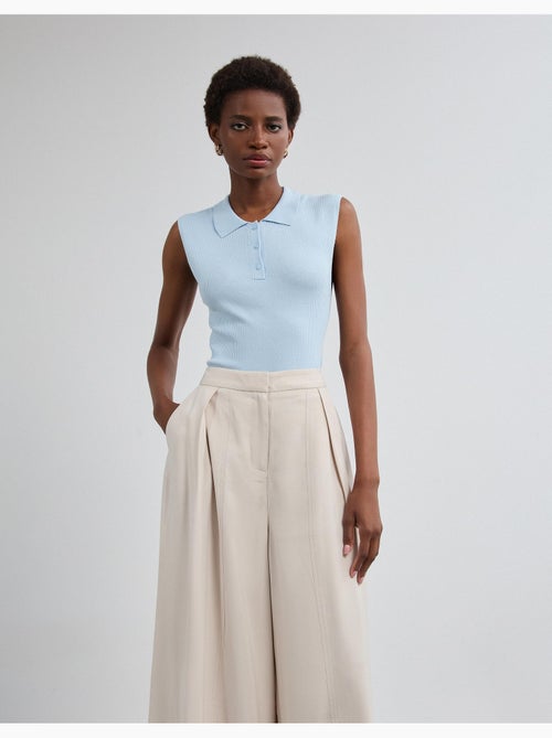 Camiseta de punto con cuello tipo polo, mo fashion - Kiabi Camiseta de punto con cuello tipo polo, mo fashion - Kiabi