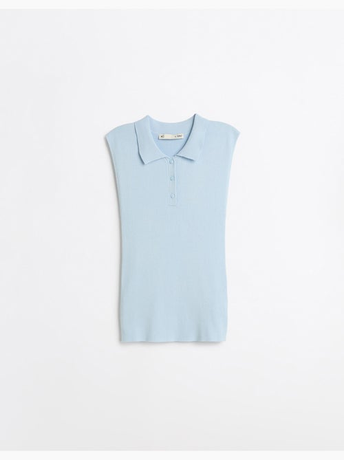 Camiseta de punto con cuello tipo polo, mo fashion - Kiabi Camiseta de punto con cuello tipo polo, mo fashion - Kiabi