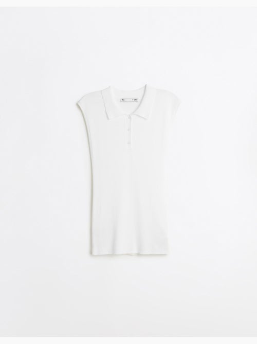 Camiseta de punto con cuello tipo polo, mo fashion - Kiabi Camiseta de punto con cuello tipo polo, mo fashion - Kiabi