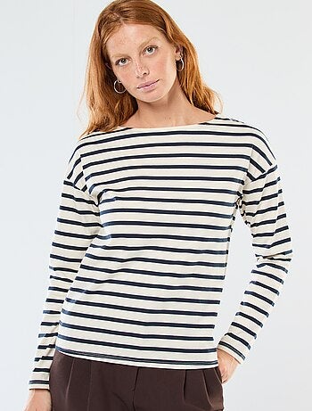 Camiseta de punto con mangas largas y estampado de rayas