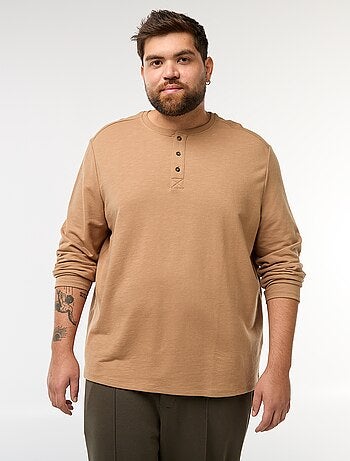 Camiseta de punto con mangas largas y cuello tunecino