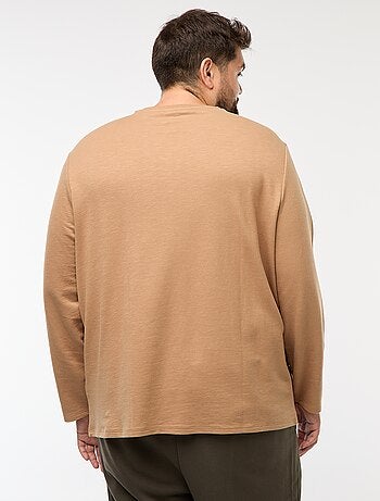 Camiseta de punto con mangas largas y cuello tunecino