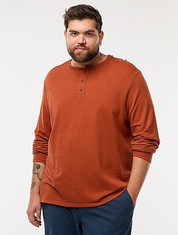 Camiseta de punto con mangas largas y cuello tunecino