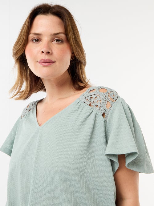 Camiseta de punto crepé y macramé - Kiabi