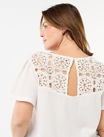 Camiseta de punto crepé y macramé