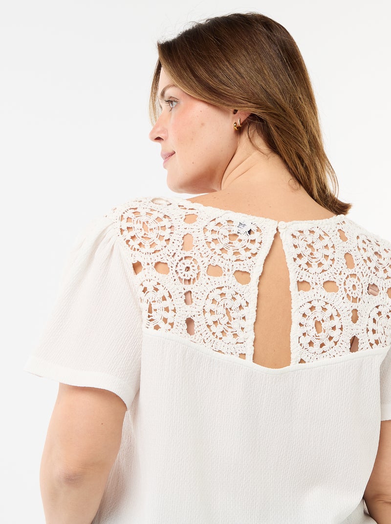 Camiseta de punto crepé y macramé Blanco - Kiabi