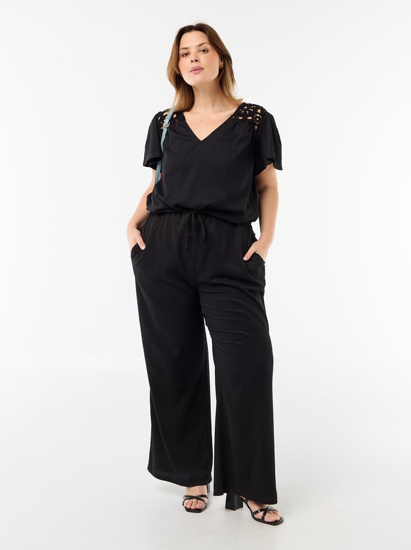 Camiseta de punto crepé y macramé Negro - Kiabi