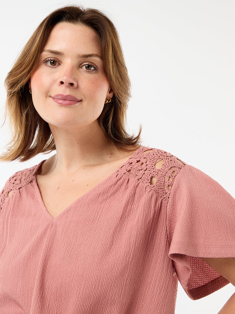 Camiseta de punto crepé y macramé Rosa - Kiabi