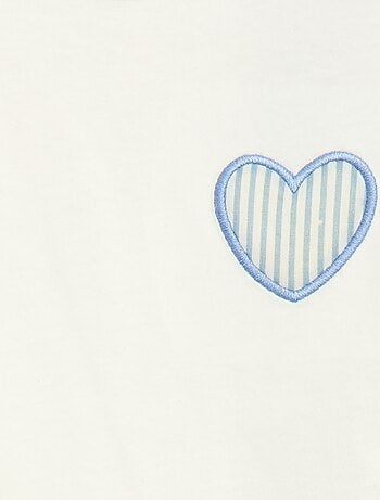 Camiseta de punto de algodón con parche de corazón