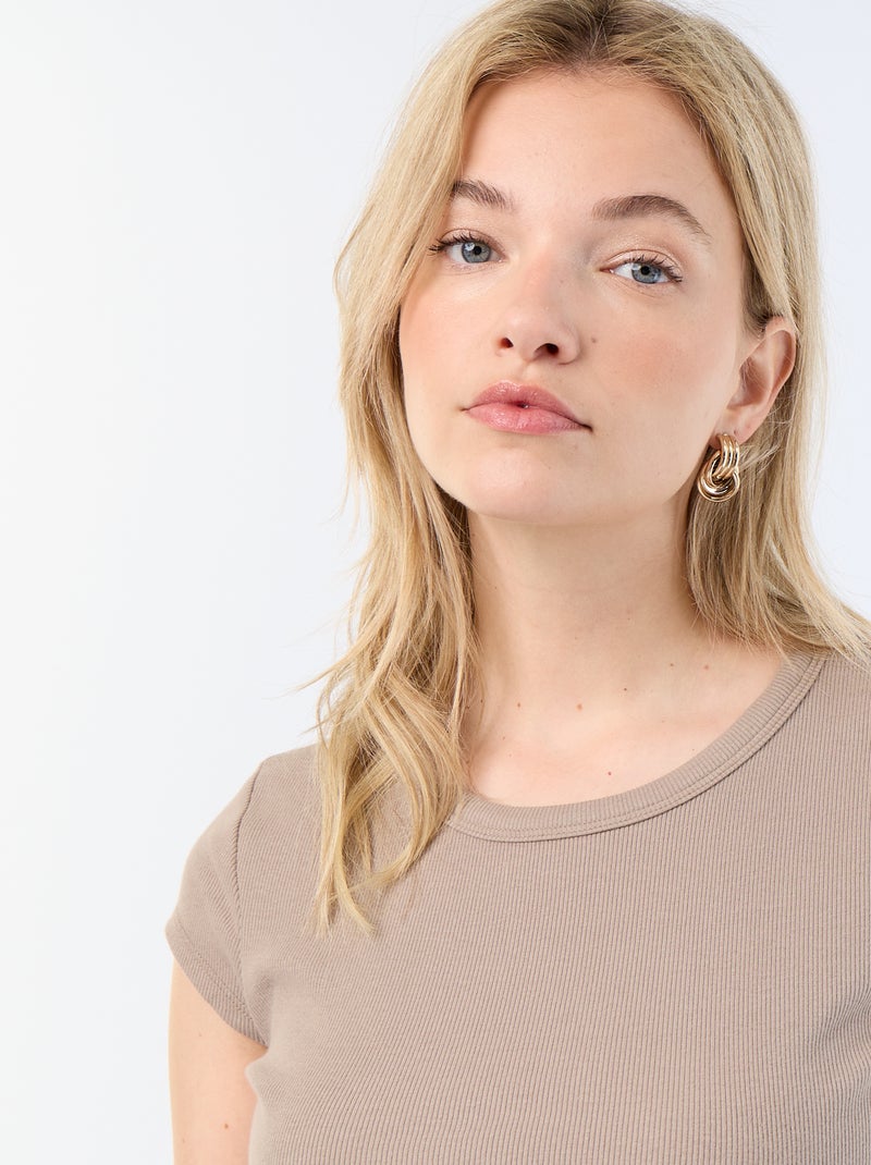 Camiseta de punto de canalé y manga corta Beige - Kiabi