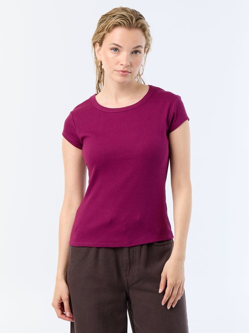 Camiseta de punto de canalé y manga corta - Kiabi Camiseta de punto de canalé y manga corta - Kiabi