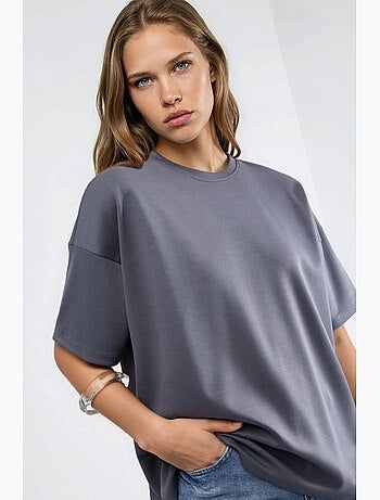Camiseta de punto de cuello redondo de gran tamaño hiccup