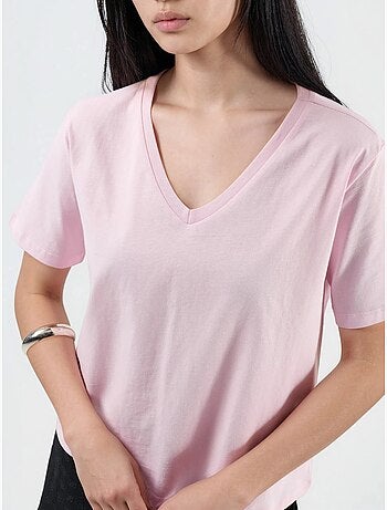 Camiseta de punto lisa con cuello de pico busem