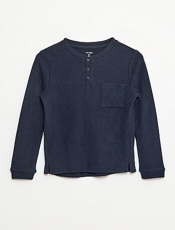 Camiseta de punto suave con bolsillo en el pecho