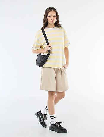 Camiseta de rayas anchas