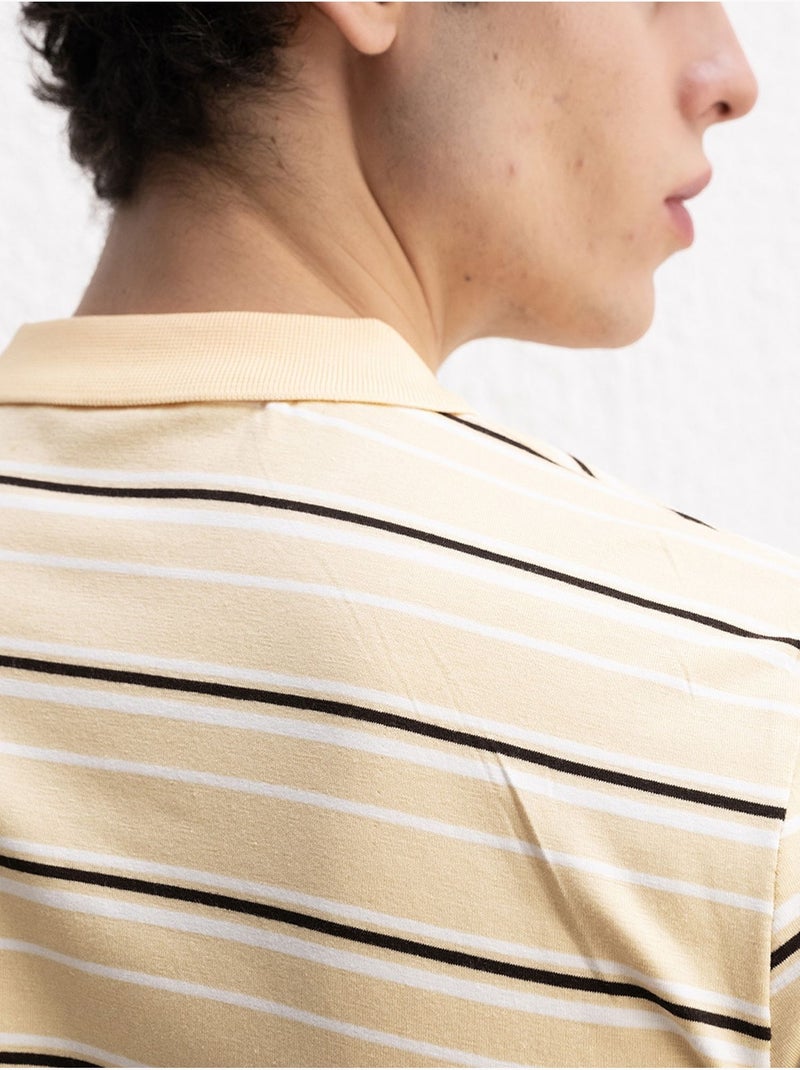 Camiseta de rayas con cuello polo y botones giesto Ámbar - Kiabi