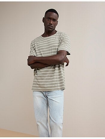 Camiseta de rayas, mo fashion